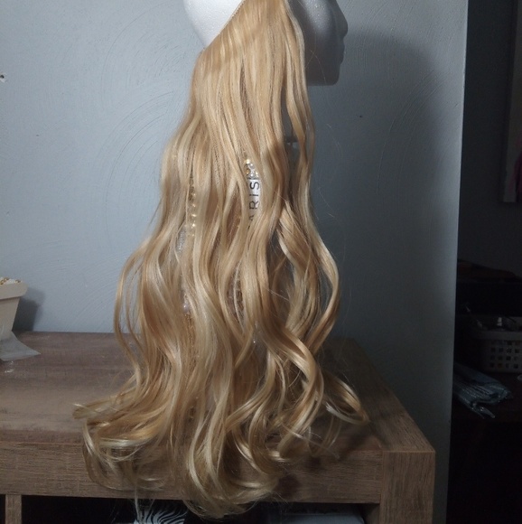 Elastic Natural Blonde Synthetic Human Hair Piece - Picture 7 of 7